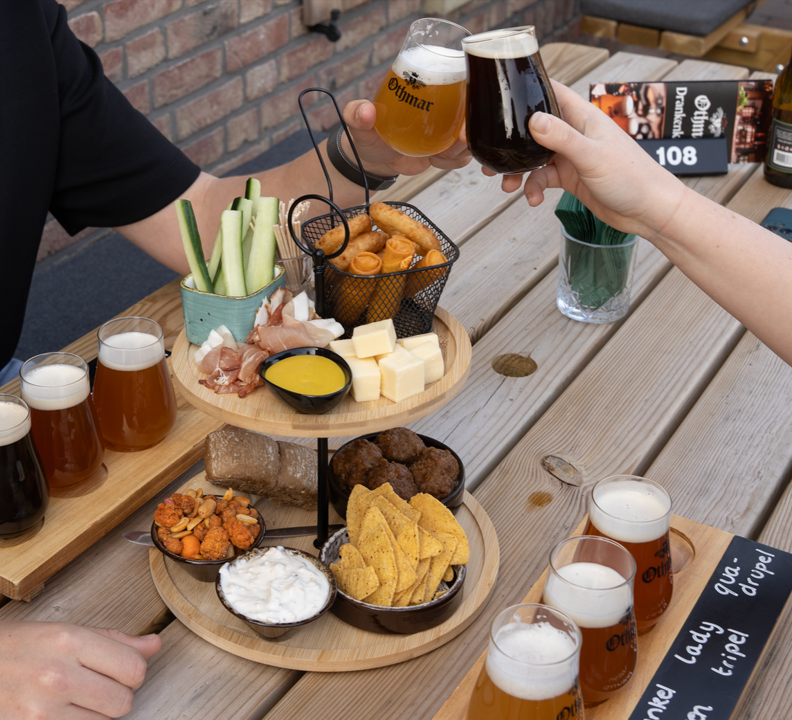 Arrangement blok Bier en Bites